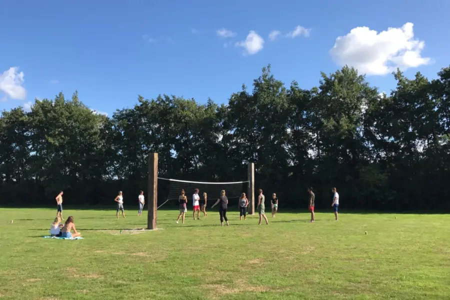 Groepsverblijf Zwaluwhof Texel - familie weekend en kamp De Koog