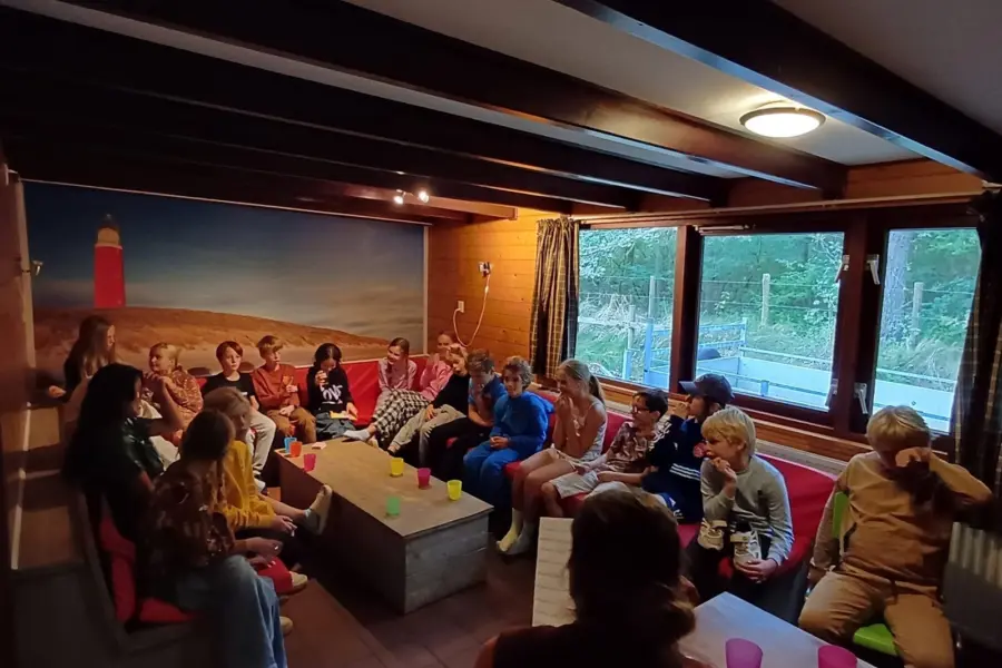 Groepsverblijf Zwaluwhof Texel - kamp in De Koog